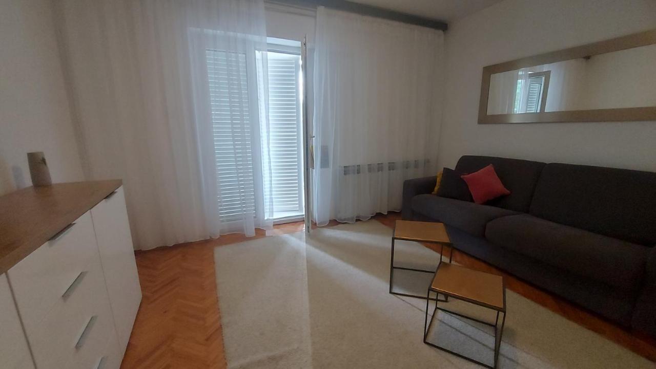 Appartamento Corina&Franco Senj  Esterno foto